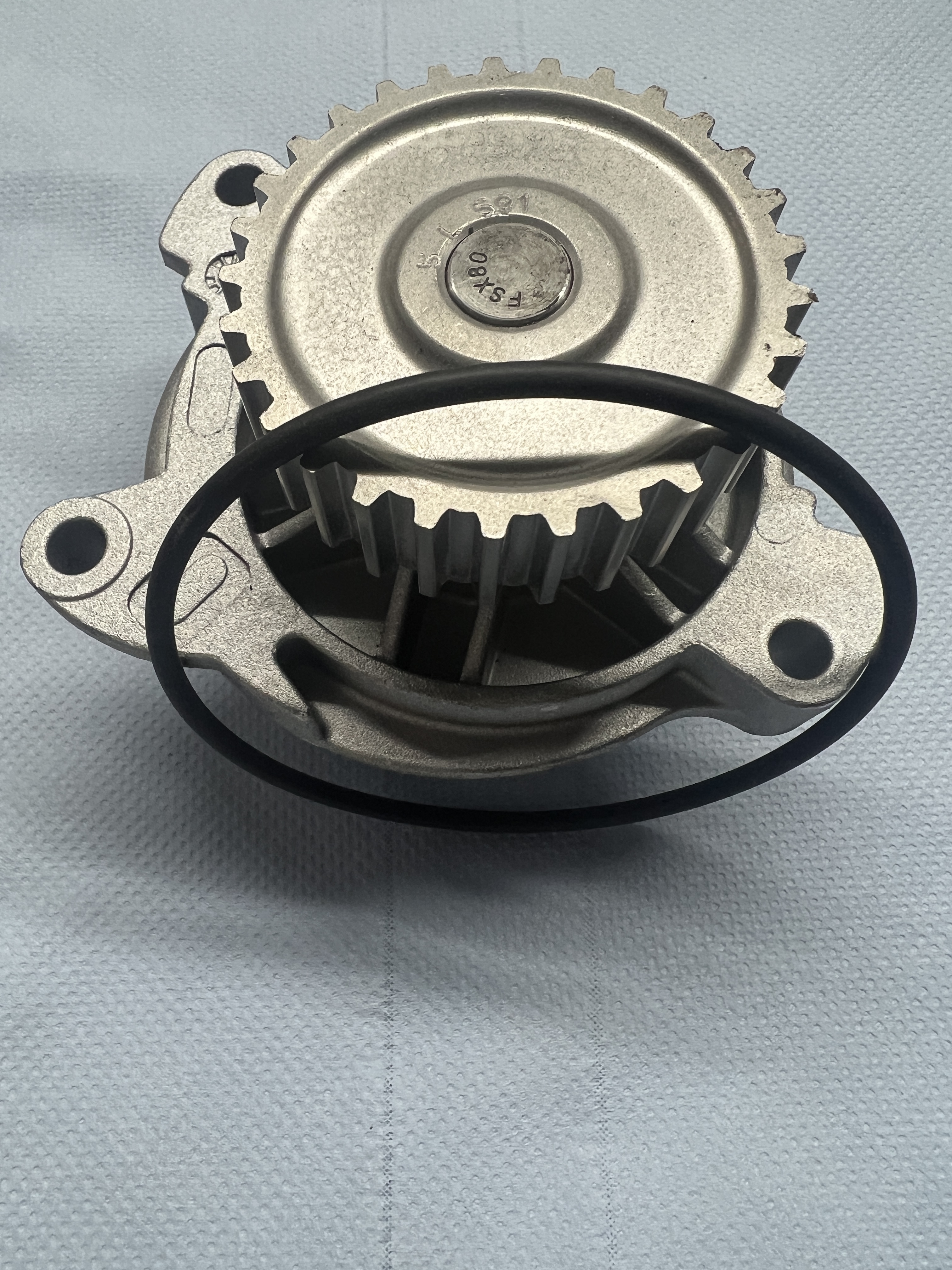 Race 5 Zylinder 20V / 10V verstärkte Wasserpumpe mit Metallrad ABY / AAN / NG2