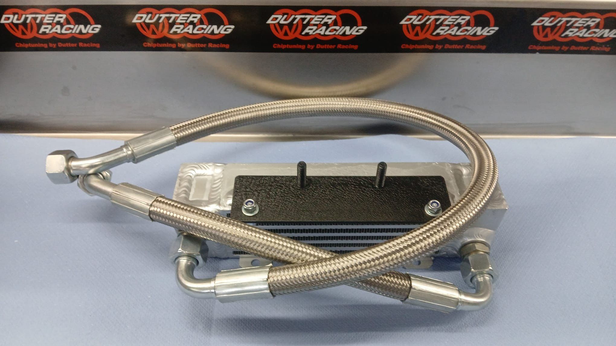 Dutter Racing Plug & Play Alu-Ölkühler für Audi S2 B3/B4 Motorcode 3B – als Kit mit Schläuche erhältlich / Upgrade