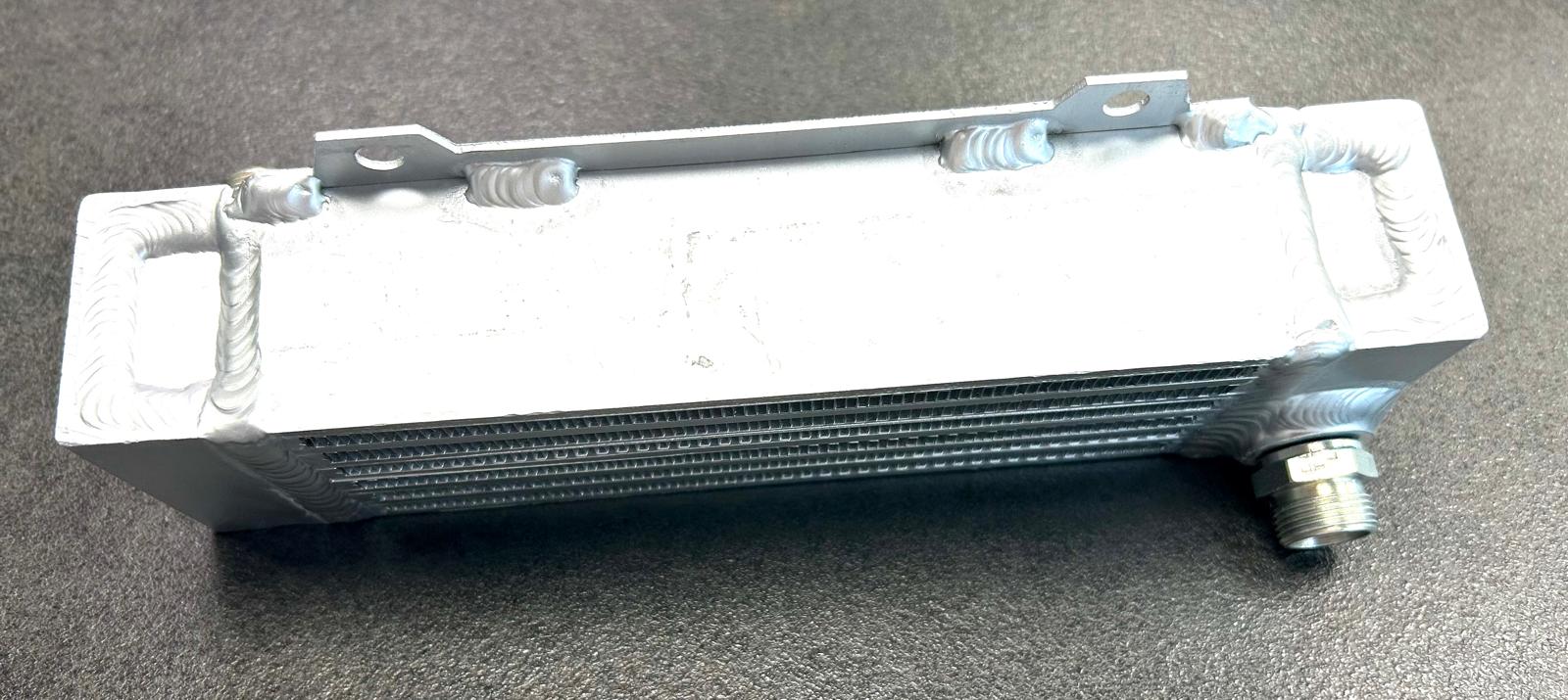 Aluminium Ölkühler für Audi 100 S4 S6 C4 2.2l 20V Turbo AAN